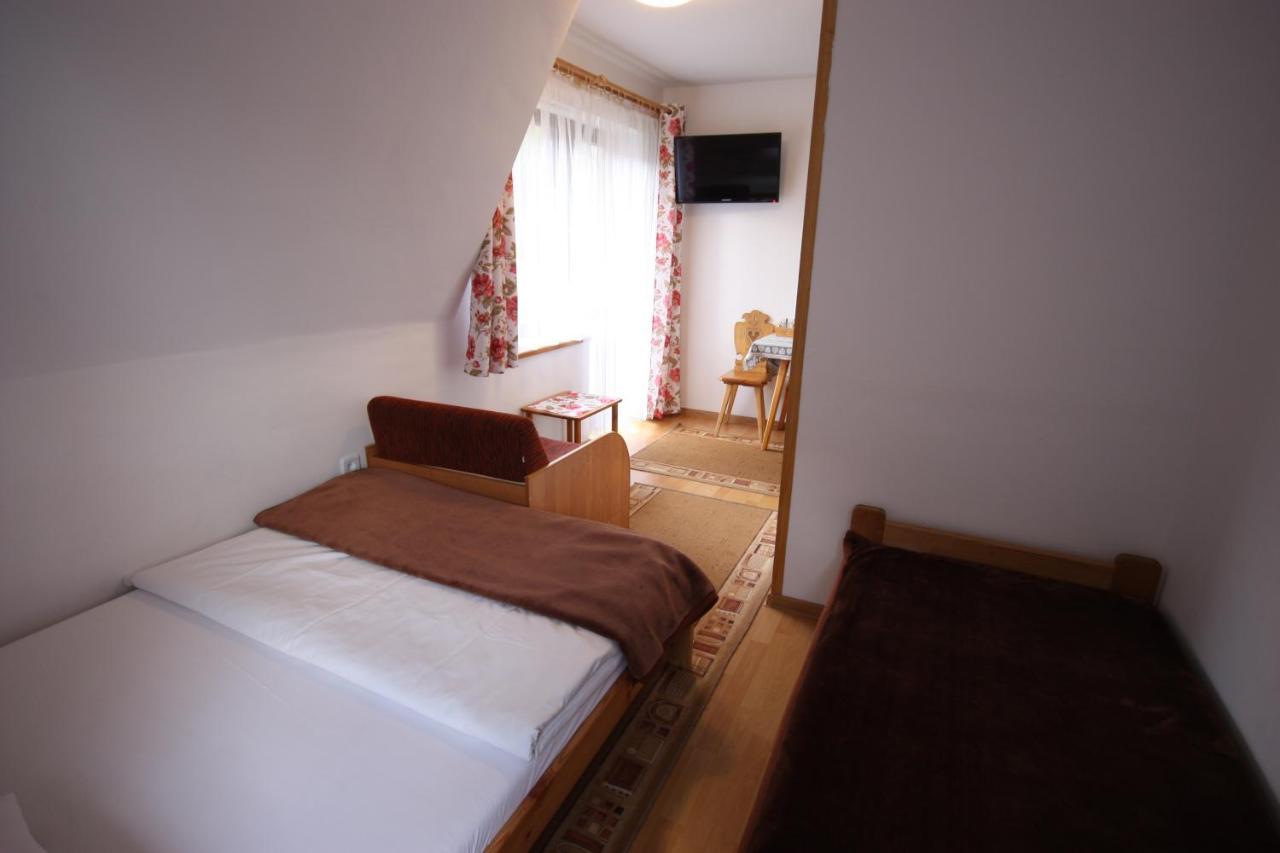 Domek U Gasienicow 2- Pokoje Goscinne Zakopane Exterior foto
