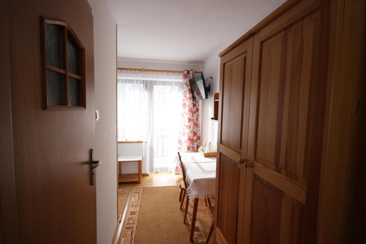Domek U Gasienicow 2- Pokoje Goscinne Zakopane Exterior foto